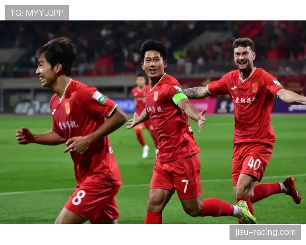 重庆铜梁龙客场胜率联赛居前 防守反击策略成效显著